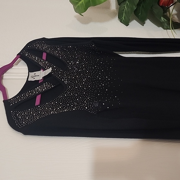 Rain + Rose Sweater - Picture 5 of 5